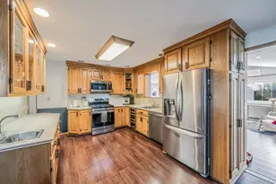 60 Lake Shore Dr, Patchogue, NY 11772 - Photo 15