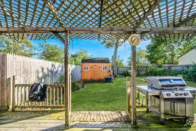 60 Lake Shore Drive, Patchogue, NY 11772 - Photo 35