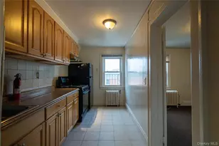 162-19 Laburnum Ave, Flushing, NY 11358 - Photo 25