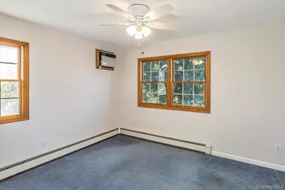 2186 McClellan Street, East Meadow, NY 11554 - Photo 21