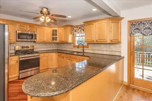 2186 Mcclellan St, East Meadow, NY 11554 - Photo 13