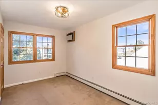 2186 Mcclellan St, East Meadow, NY 11554 - Photo 23