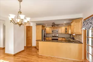 2186 Mcclellan St, East Meadow, NY 11554 - Photo 11