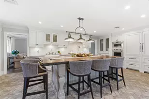 17 Winchester Ln, Huntington, NY 11743 - Photo 9