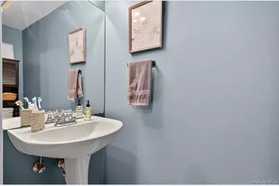 21 Indian Trace, Kings Park, NY 11754 - Photo 7