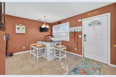 21 Indian Trace, Kings Park, NY 11754 - Photo 5