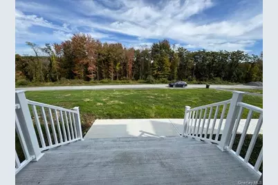 8 Jefferson Avenue, New Windsor, NY 12553 - Photo 33