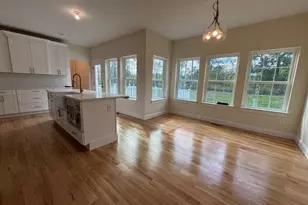 8 Jefferson Ave, New Windsor, NY 12553 - Photo 5