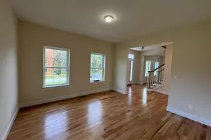 8 Jefferson Ave, New Windsor, NY 12553 - Photo 9