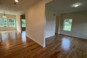 8 Jefferson Ave, New Windsor, NY 12553 - Photo 11