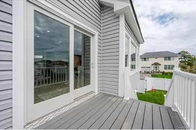 3695 S Somerset Drive, Seaford, NY 11783 - Photo 41