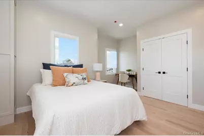 3695 S Somerset Drive, Seaford, NY 11783 - Photo 33