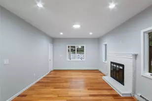 561 Birch Hollow Dr, Shirley, NY 11967 - Photo 5