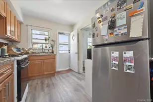 370 E Broadway, Long Beach, NY 11561 - Photo 9