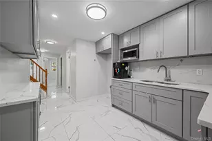 152-10 Peck Ave, Flushing, NY 11355 - Photo 5