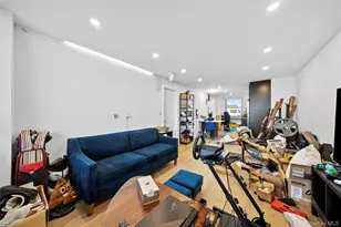 61-25 97th St, Rego Park, NY 11374 - Photo 17