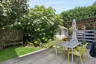 1 Leo St, Patchogue, NY 11772 - Photo 29