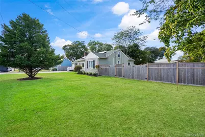 276 Bay Avenue, Patchogue, NY 11772 - Photo 3