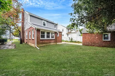 132 Duncan Road, Hempstead, NY 11550 - Photo 3