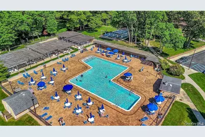 412B Weymouth Court, Ridge, NY 11961 - Photo 21