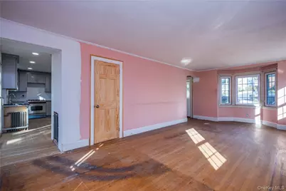 63 Berkshire Road, Yonkers, NY 10710 - Photo 15