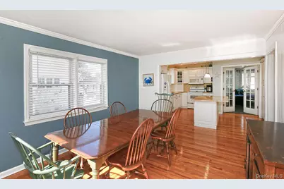 2499 3rd Avenue, East Meadow, NY 11554 - Photo 9