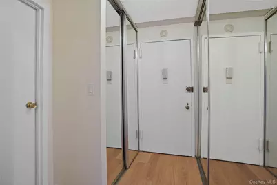 1 David Lane #4A, Yonkers, NY 10701 - Photo 5