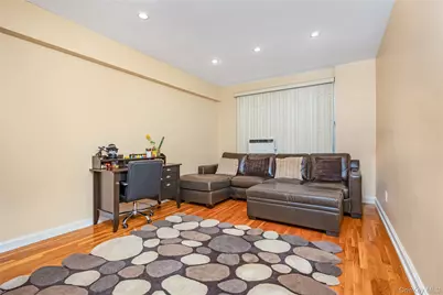 26-25 Union Street #3E, Flushing, NY 11354 - Photo 7