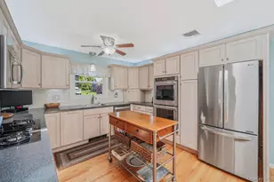 50 Head of the Neck Rd, Bellport, NY 11713 - Photo 5