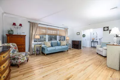 10 Princeton Street, Rockville Centre, NY 11570 - Photo 9