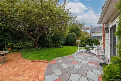 10 Princeton Street, Rockville Centre, NY 11570 - Photo 23