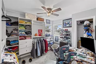 8 Ellsworth Pl, East Northport, NY 11731 - Photo 25