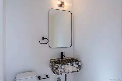 29 Seward Drive, Dix Hills, NY 11746 - Photo 15