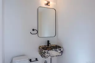 29 Seward Dr, Dix Hills, NY 11746 - Photo 15