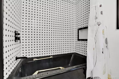 10 Benton Road, Poughkeepsie, NY 12603 - Photo 13