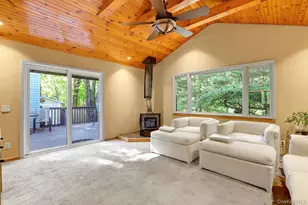 10 Benton Rd, Poughkeepsie, NY 12603 - Photo 27