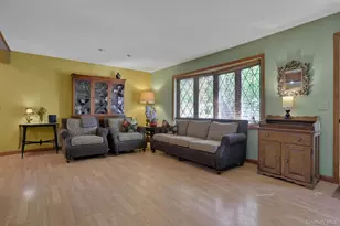 10 Benton Rd, Poughkeepsie, NY 12603 - Photo 11