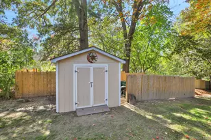 10 Benton Rd, Poughkeepsie, NY 12603 - Photo 35