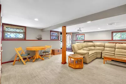 10 Benton Road, Poughkeepsie, NY 12603 - Photo 25