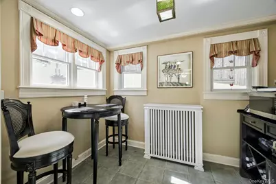 126 Cove Road, Oyster Bay, NY 11771 - Photo 17