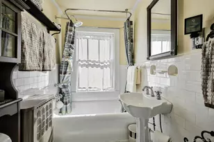 126 Cove Rd, Oyster Bay, NY 11771 - Photo 37