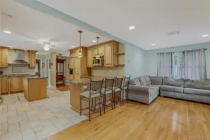 45 Manchester St, Westbury, NY 11590 - Photo 15