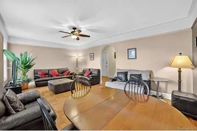 219 Bronx River Road #2L, Yonkers, NY 10704 - Photo 9