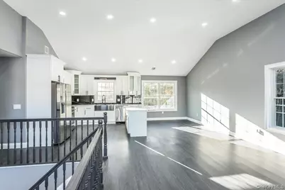 26 Gabon Lane, Coram, NY 11727 - Photo 7