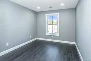 26 Gabon Ln, Coram, NY 11727 - Photo 15