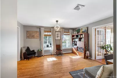 557 Oregon Trail, Walker Valley, NY 12566 - Photo 9