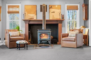 557 Oregon Trail, Walker Valley, NY 12566 - Photo 19