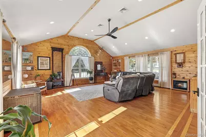 557 Oregon Trail, Walker Valley, NY 12566 - Photo 11