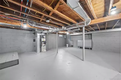 78 Phelps Lane, North Babylon, NY 11703 - Photo 19