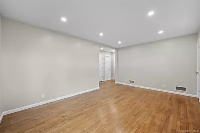 78 Phelps Lane, North Babylon, NY 11703 - Photo 11